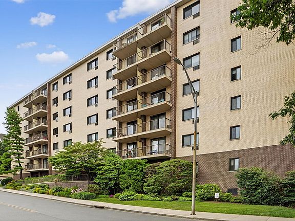 3rd image of 108 Sagamore Road #5F