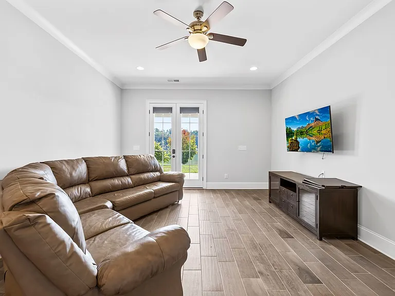 124 Sisters Cove Ct — Photo 18