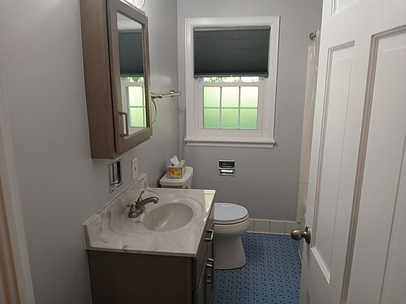 3rd image of 6700 Washington Ave #A