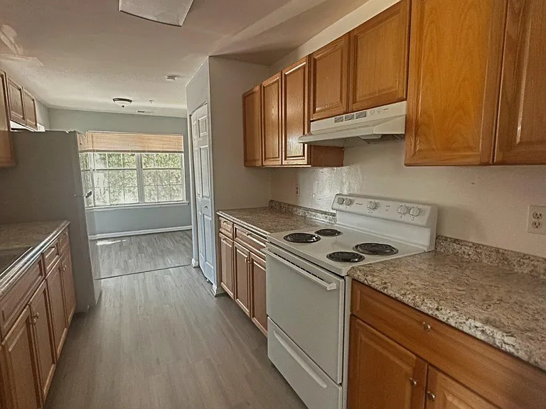 1634 Brooksquare Dr #67 — Photo 3