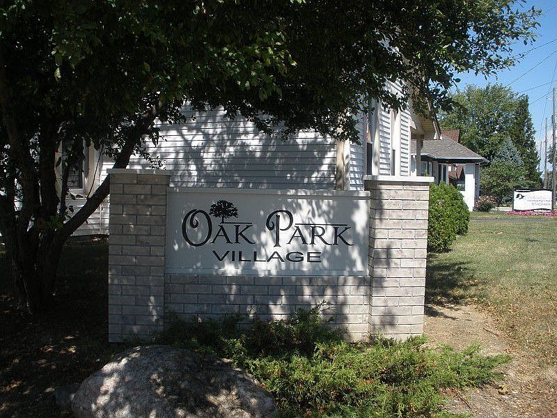 1st image of 6381 Village Oak Ct