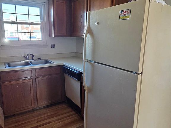 3rd image of 2907 Leta Ct