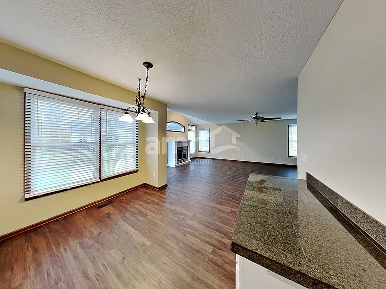 6738 Inverness St — Photo 5