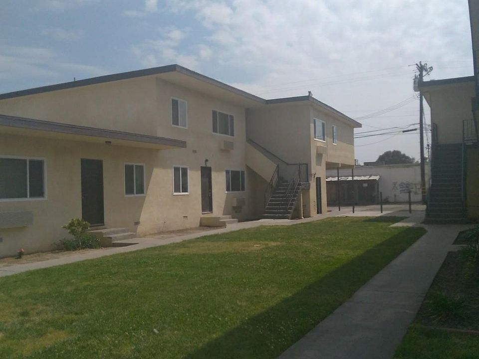 1st image of 579 S Richmond Ave APT 1