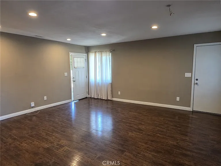 8808 Randolph St — Photo 7