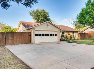7305 Windcrest Ln, North Richland Hills, TX 76182