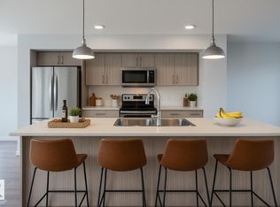 2215 24th St NW #26, Edmonton, AB