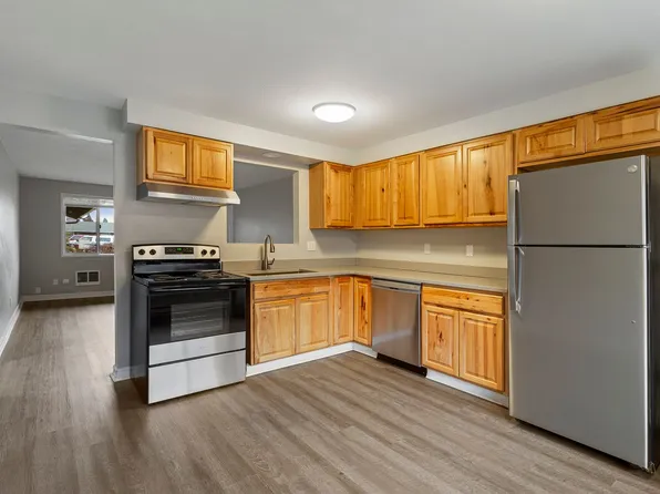 1365CEDA, 1365 SE Cedar St #5, Hillsboro, OR 97123