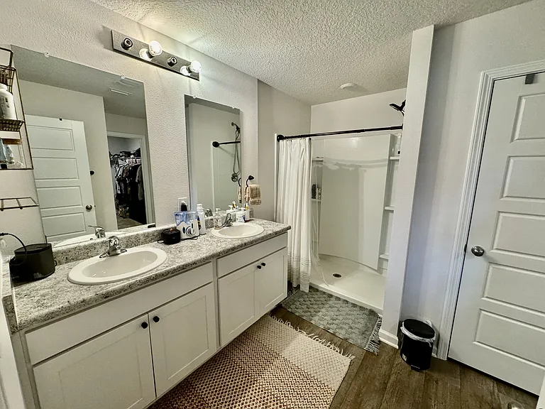 7569 Steeplechase Blvd — Photo 24
