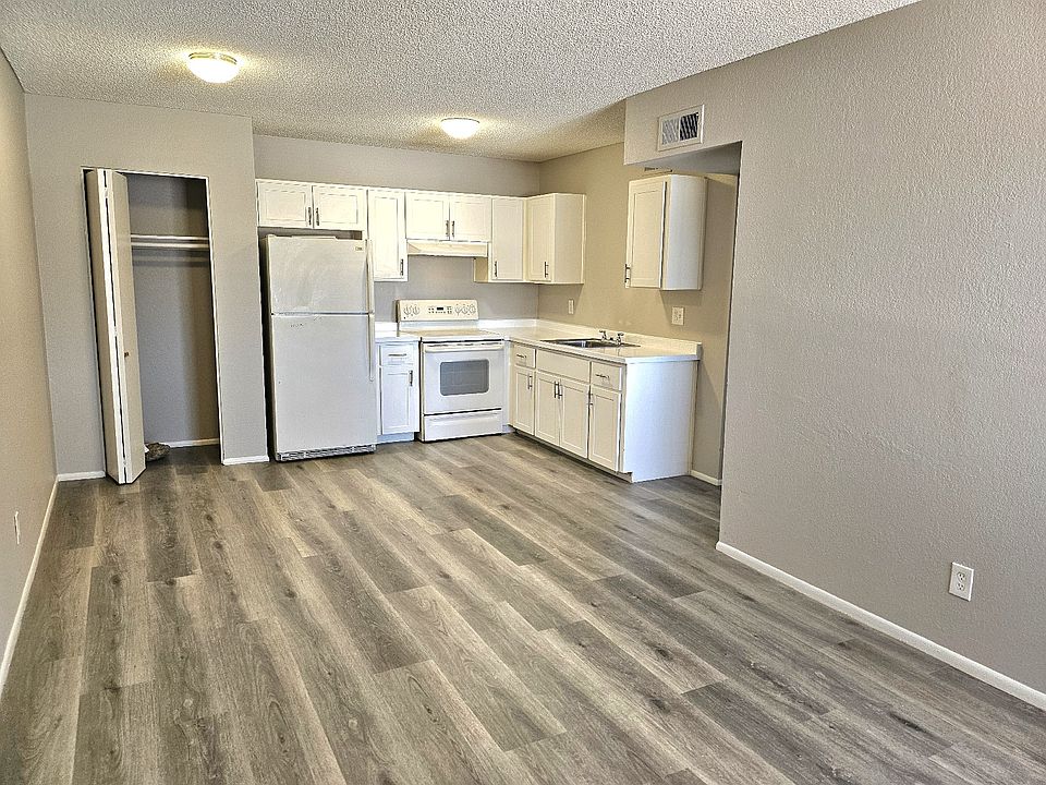 1st image of 1725 W Vogel Ave APT 15