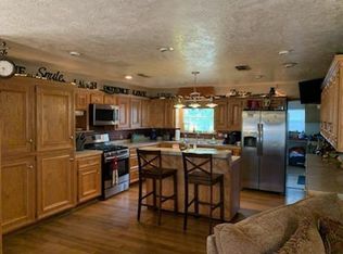 2000 Bob Smith Rd, Baytown, TX 77521