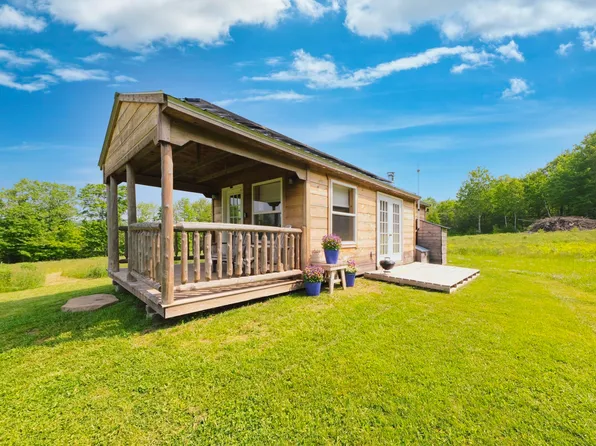 1535 Bailey Road, Knox, ME 04986