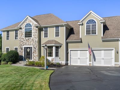 407 Shining Rock Dr, Northbridge, MA, 01534