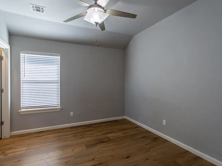 11244 NW 102nd St — Photo 13