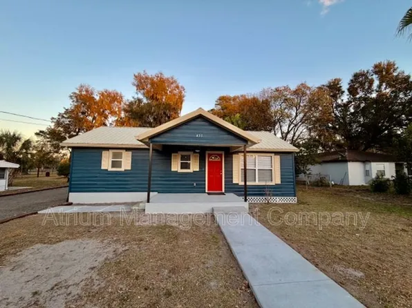 435 Pleasant St, Lake Helen, FL 32744
