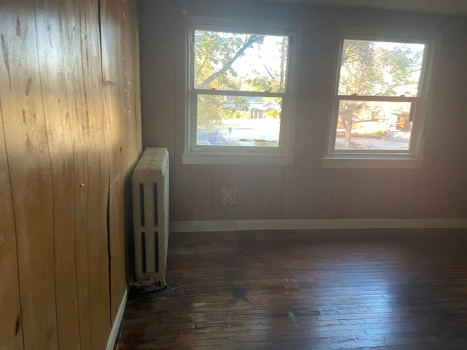 Studio, $695 — Photo 1