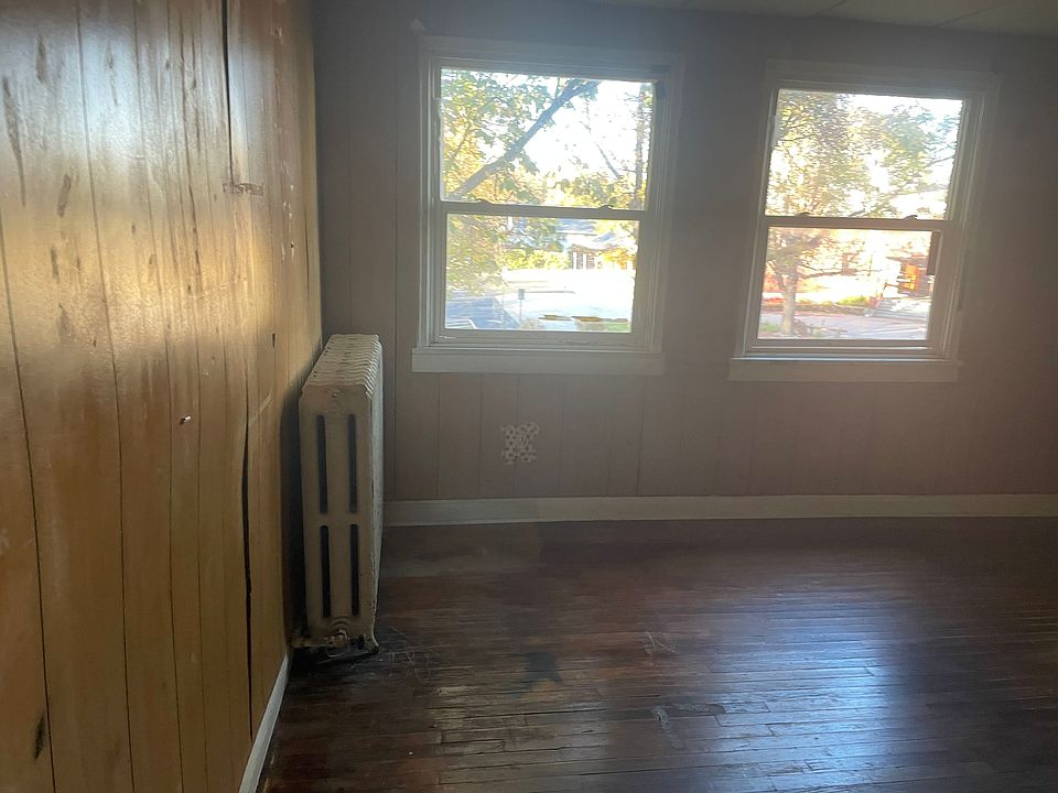 1st image of 18 Lewis Ave #8