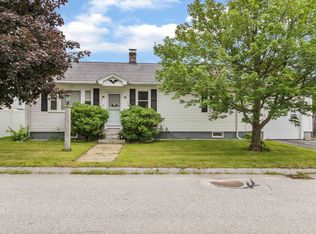 19 Larch St, Goffstown, NH 03045