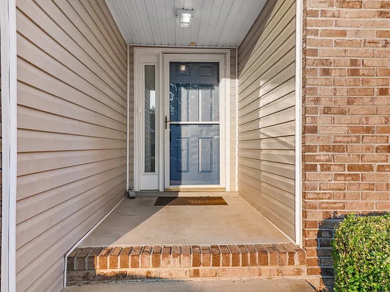 1633 Cedar Springs Cir — Photo 5
