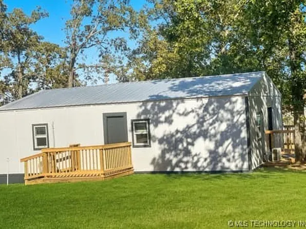 18 Nakomis Ct, Canadian, OK 74425