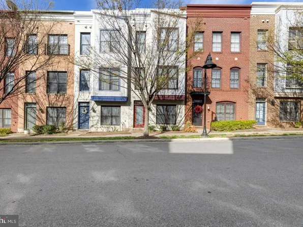 4414 Kennedy St, Hyattsville, MD 20781