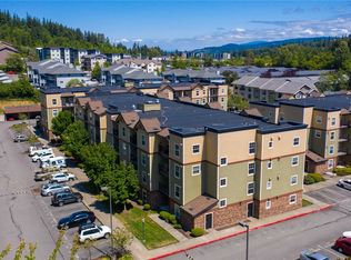 690 32nd St #B411, Bellingham, WA 98225