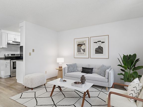 5th image of 1031 75th St SE APT 10