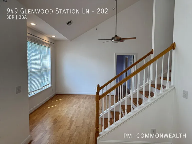 949 Glenwood Station Ln #202 — Photo 5