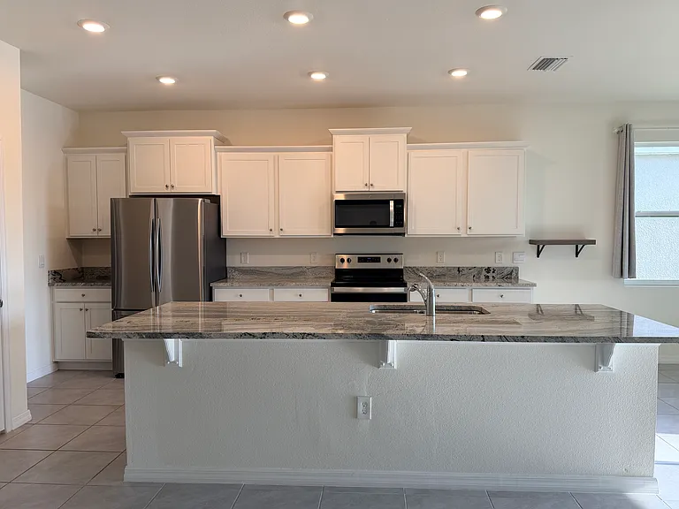 8313 Wheat Stone Dr — Photo 10