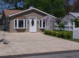 29 Central Ave, Waretown, NJ 08758