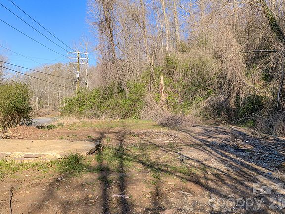 5th image of 16 Governors View Rd