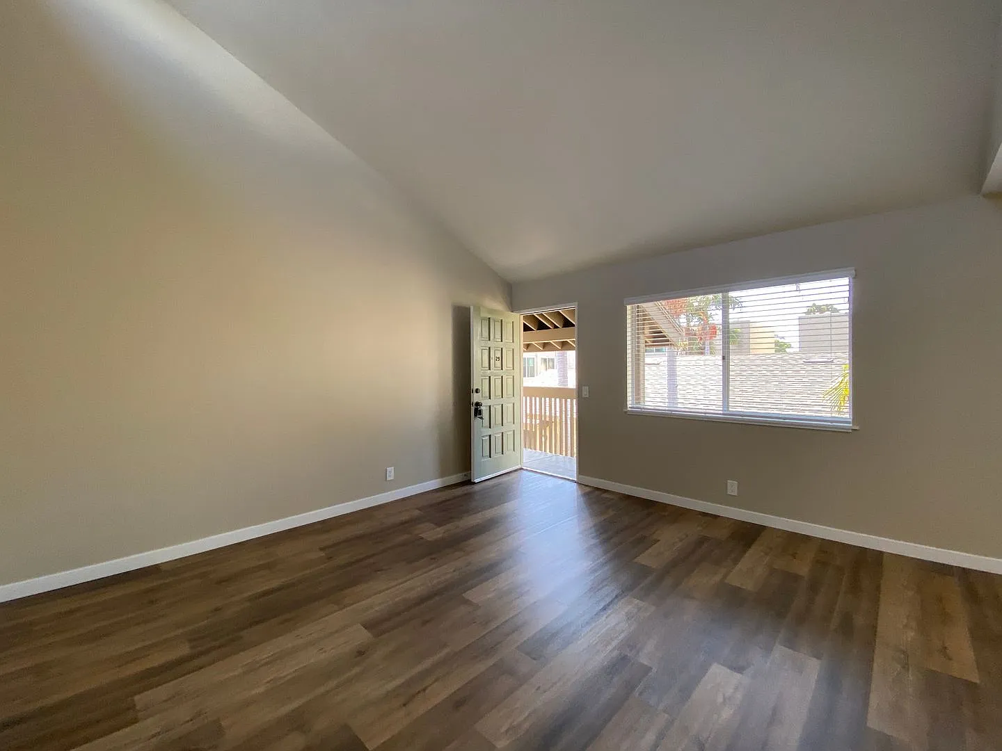 Merrywood Apartments — Photo 3