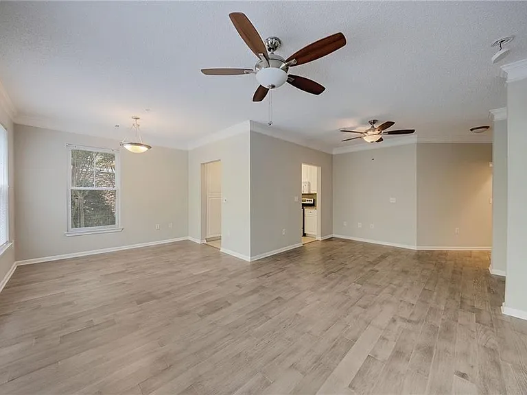 10 Perimeter Summit Blvd NE #3102 — Photo 11