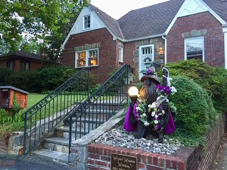 9102 Flower Ave — Photo 3