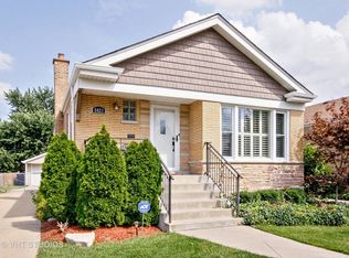 9421 S Harding Ave, Evergreen Park, IL 60805