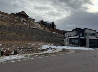 951 S Winter Ln, North Salt Lake, UT 84054