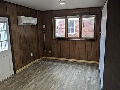 410 W Maple St #3 — Photo 27