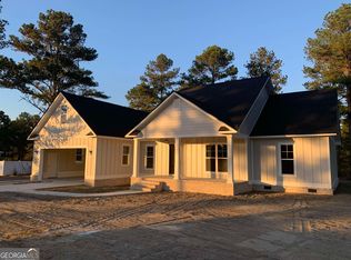 140 Lacey Ln, Moultrie, GA 31768