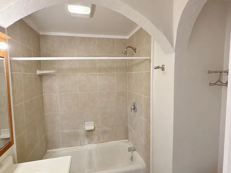 1332 S 3rd Ave — Photo 12