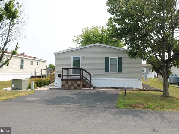 129 Mimosa Dr, York, PA 17402
