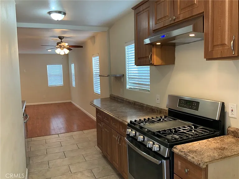 15142 Georgia Ave — Photo 15
