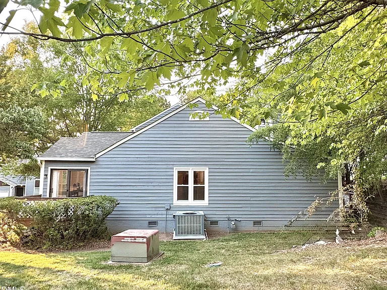 614 Windsong Ln — Photo 21