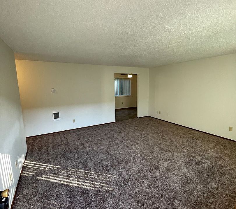 001 Sunrise Apartments 339 & 365 E Jackson St Monmouth OR Zillow