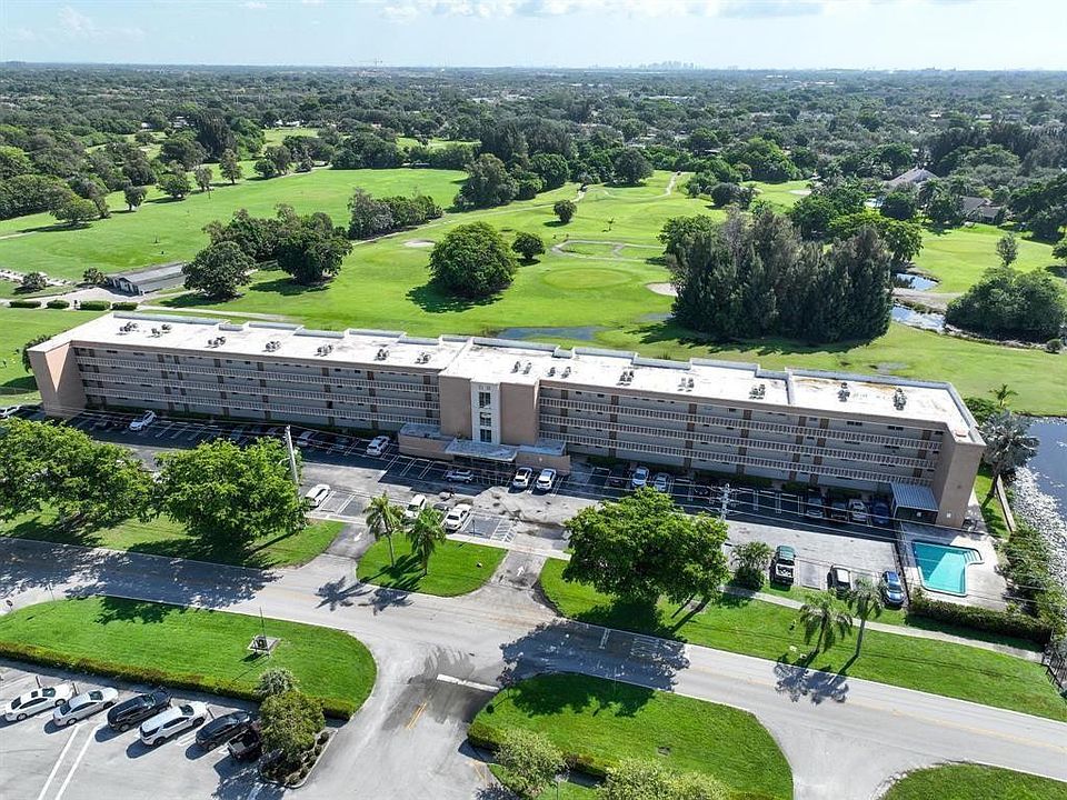 1st image of 5100 SW 90th Avenue #314