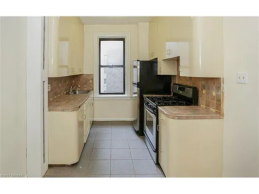 Sold by Keller Williams Realty Empire | media 21