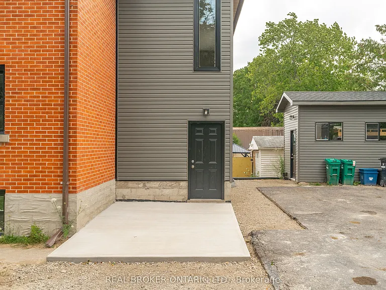 293 Highland Rd E #A — Photo 18