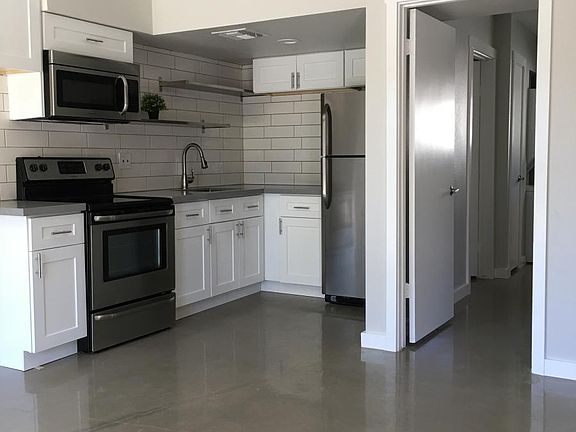 4th image of 4241 N 26th St APT 8