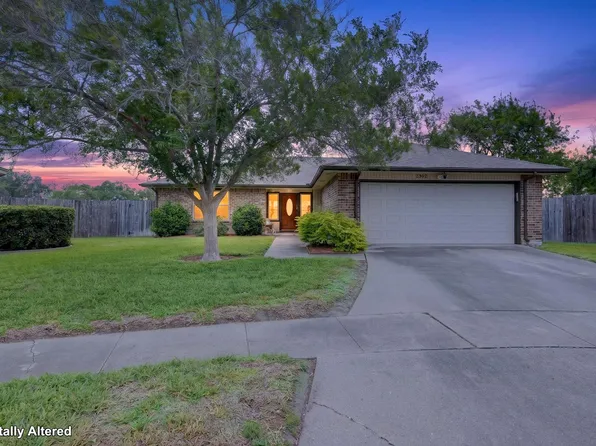 2302 Holiday Ln, Corpus Christi, TX 78414