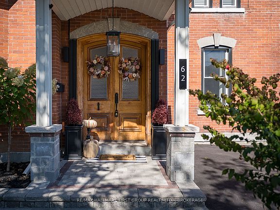 2nd image of 62 Alexander St