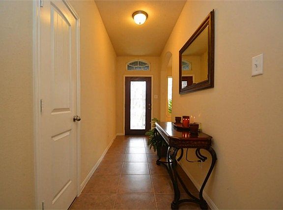 4th image of 24810 Colonial Maple Dr